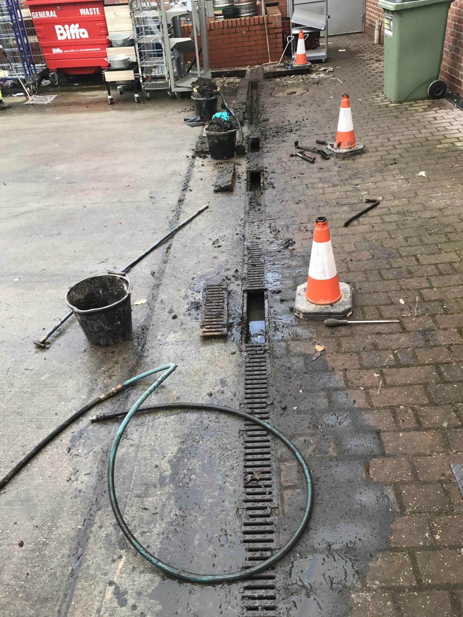 Commercial Drain Unblocking - Blitz Drainage | Nottinghamshire